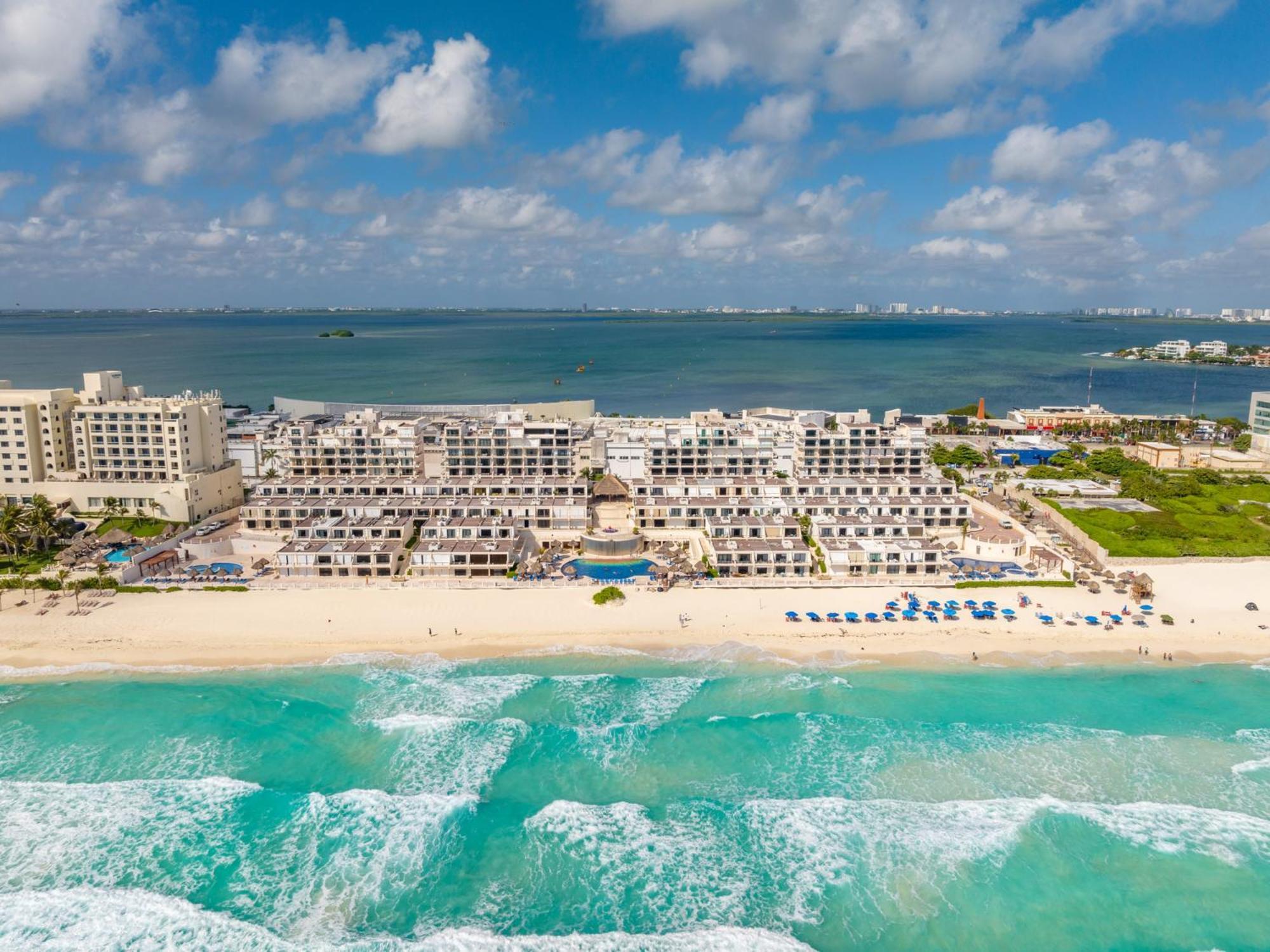 Sparkling Ocean View In Cancún Exterior foto